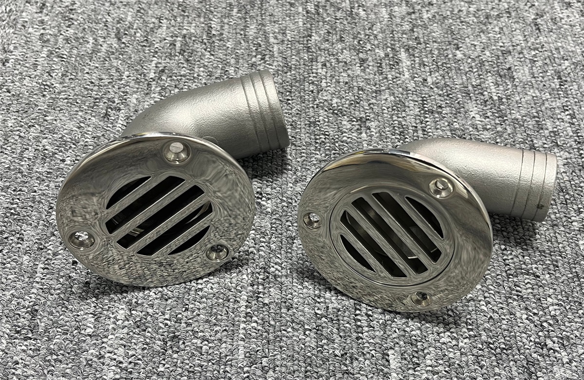 လှေများအတွက် 316 Stainless Steel 90 Degree Cockpit Drain